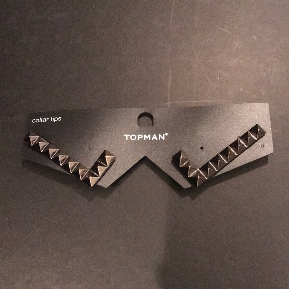 TOPMAN COLLAR TIPS